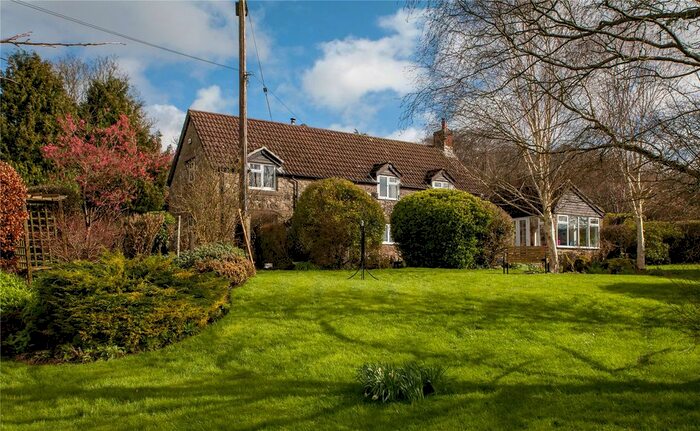 4 Bedroom Detached House For Sale In East Melbury, Shaftesbury, Dorset, SP7