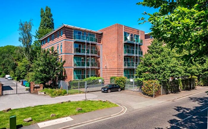 2 Bedroom Flat For Sale In Palatine Road, West Didsbury, Didsbury, Manchester, M20