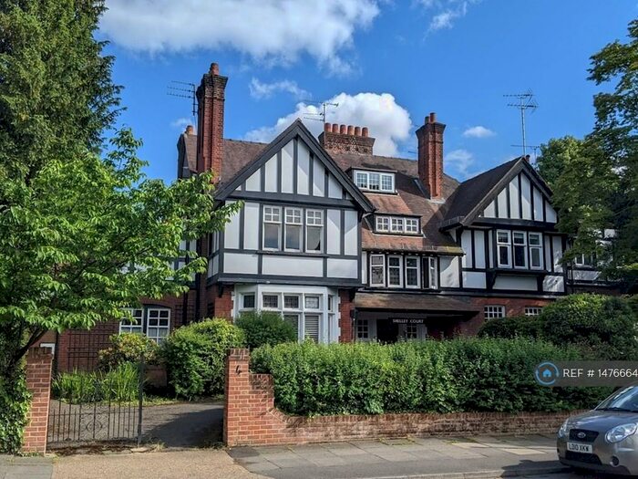 Studio To Rent In Shelley Court, Surbiton, KT6