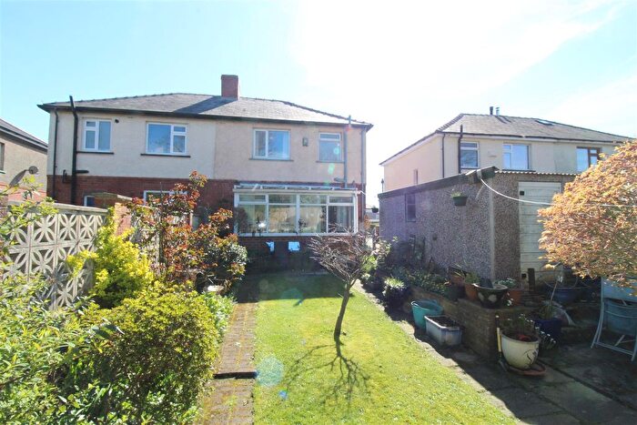 3 Bedroom Semi Detached House For Sale In Hope Street North, Horwich, Bolton, BL6