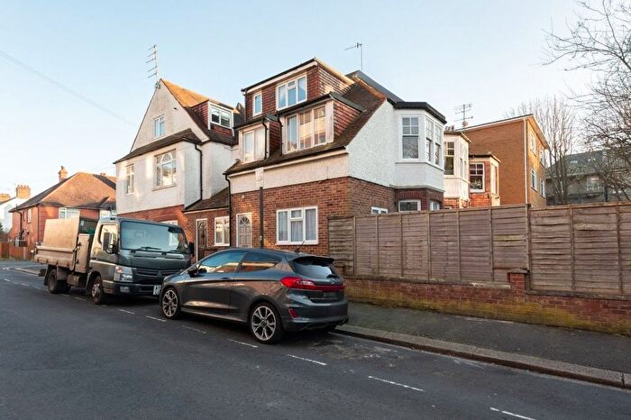 1 Bedroom Flat To Rent In Selborne Place, Hove, BN3