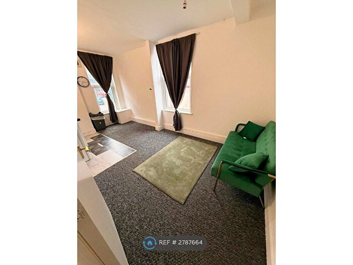 1 Bedroom Flat To Rent In Market Street, Clay Cross, Chesterfield, S45