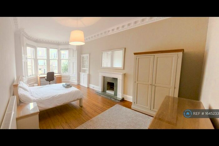 4 Bedroom Flat To Rent In Arden St, Marchmont, EH9