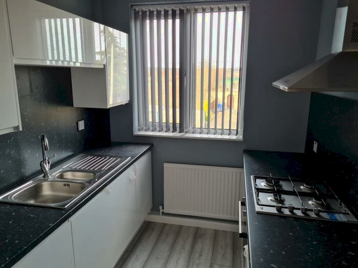 1 Bedroom Flat To Rent In High Street, Carcroft, Doncaster, DN6