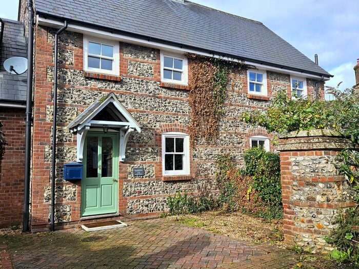 4 Bedroom Semi-Detached House To Rent In Littlefield Lane, Sixpenny Handley, Salisbury, SP5