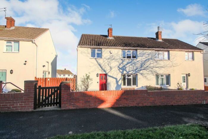3 Bedroom Semi-Detached House To Rent In Chevington, Leam Lane, Gateshead, Tyne And Wear, NE10