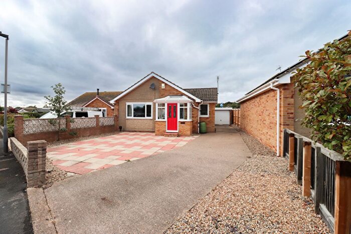 2 Bedroom Detached Bungalow For Sale In Wooldale Drive, Filey, YO14