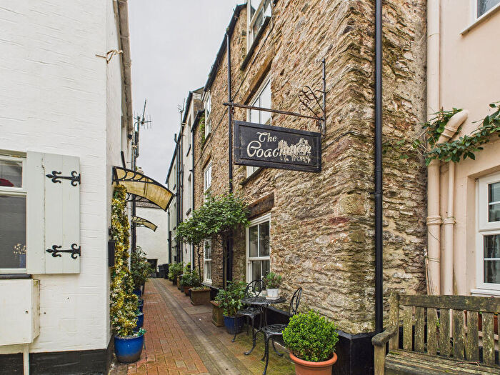 5 Bedroom Cottage For Sale In The Coachmans, Lower Market Street, Looe, Cornwall, PL13