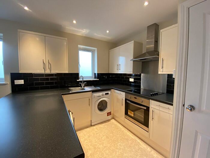 1 Bedroom Apartment To Rent In Theobalds Court, Cheshunt, EN8