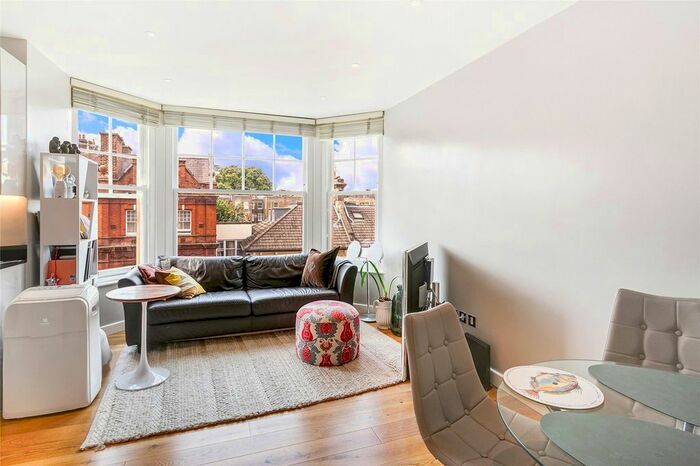 2 Bedroom Flat To Rent In Earls Court Road, Earls Court, London, SW5