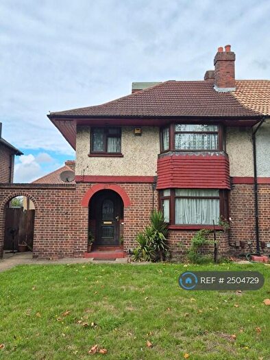 4 Bedroom Semi-Detached House To Rent In Westhorne Avenue, London, SE9
