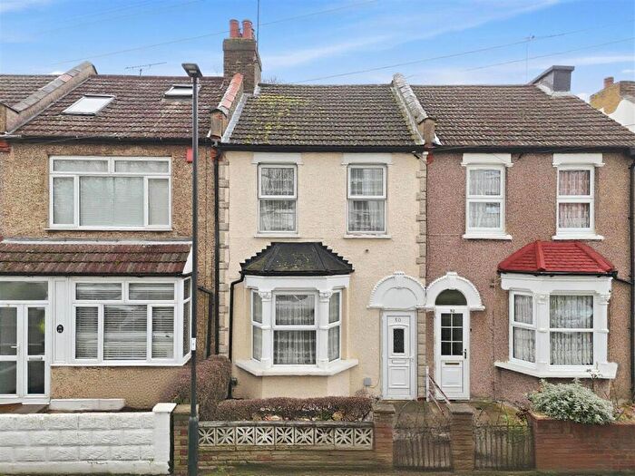 2 Bedroom Terraced House For Sale In Beaconsfield Road, Enfield, EN3