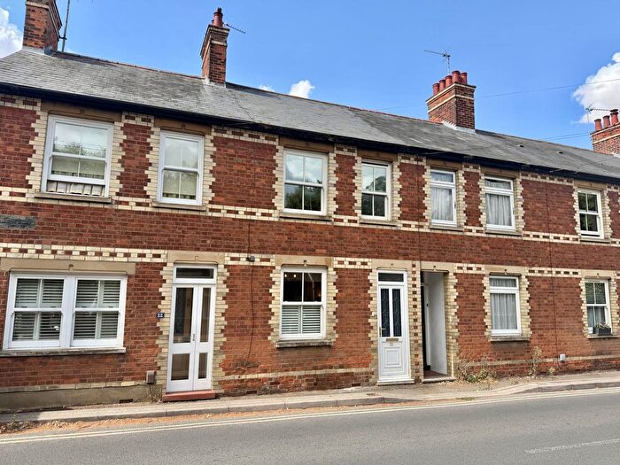 2 Bedroom Terraced House For Sale In Croft Road, Wallingford, OX10