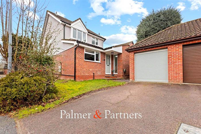 4 Bedroom Detached House For Sale In Sandpiper Close, Colchester, Essex, CO4