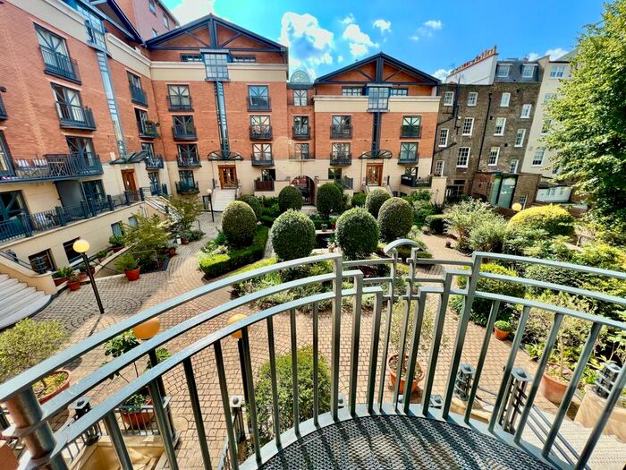 2 Bedroom Flat To Rent In Artesian Road, London, W2