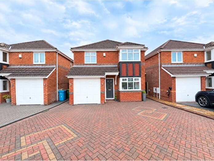 3 Bedroom Detached House For Sale In Rosemary Road, Chadderton, Oldham, OL9