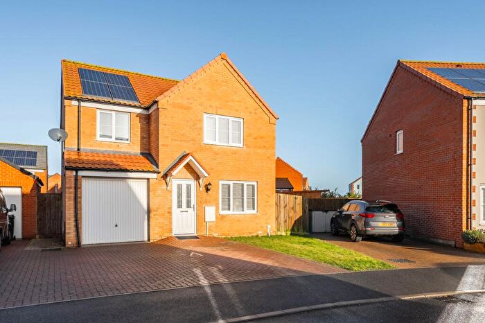 4 Bedroom Detached House For Sale In Portobello Drive, Martham, NR29