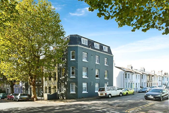2 Bedroom Flat For Sale In Clyde Road, Brighton, BN1