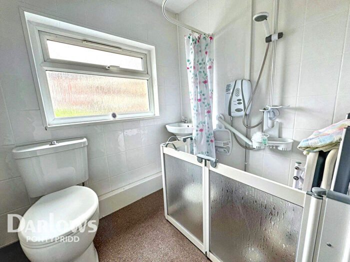 3 Bedroom End Of Terrace House For Sale In Mount Pleasant Cottages, Mountain Ash, CF45