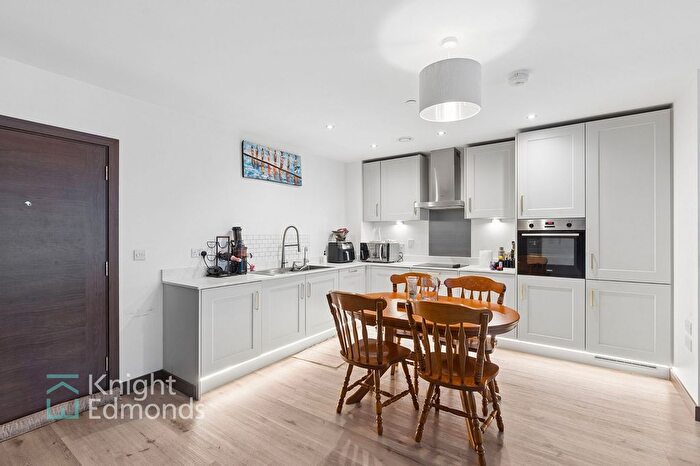 2 Bedroom Flat For Sale In Mill Wood, Claribel Court Mill Wood, ME14