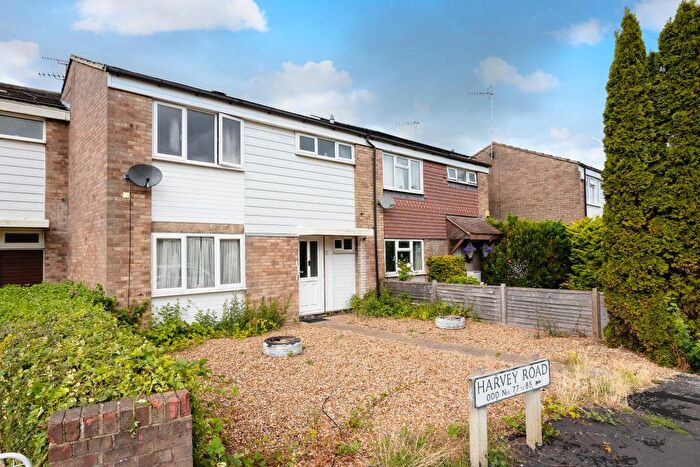 3 Bedroom Terraced House To Rent In Harvey Road, Aylesbury, Buckinghamshire, HP21
