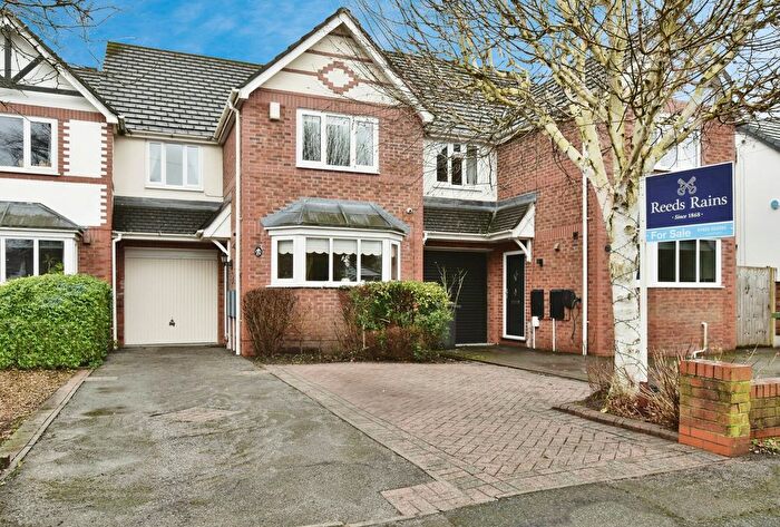 3 Bedroom Terraced House For Sale In The Circuit, Wilmslow, Cheshire, SK9