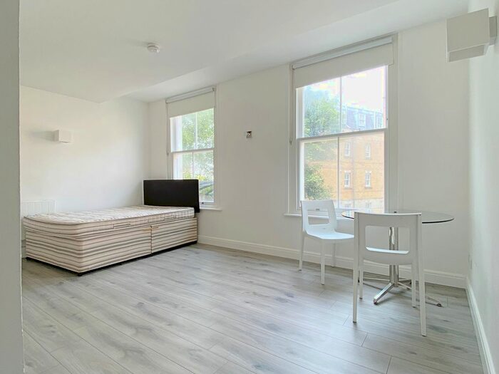 Studio To Rent In Buckingham Place, Brighton, BN1