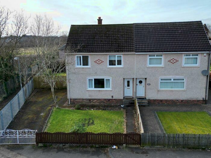 3 Bedroom Semi-Detached House To Rent In Auldhame Street, Coatbridge, ML5