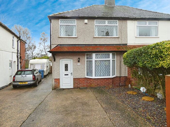 3 Bedroom Semi-Detached House To Rent In Woodland Drive, Berry Hill, Mansfield, NG18