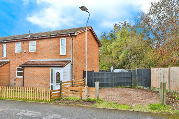 2 Bedroom Town House For Sale In Saxby Drive, Mansfield, Nottinghamshire, NG18