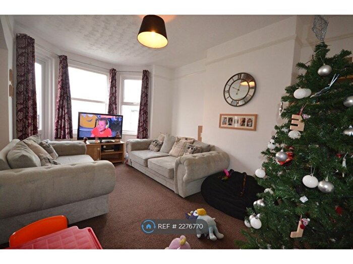 3 Bedroom Maisonette To Rent In Cavendish Road, Felixstowe, IP11