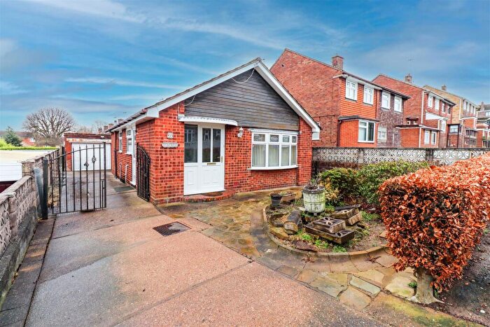 2 Bedroom Detached Bungalow For Sale In Westfield Close, Ilkeston, DE7