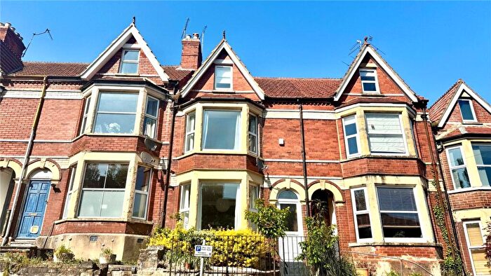 3 Bedroom Terraced House For Sale In Woodland Grove, Yeovil, Somerset, BA20