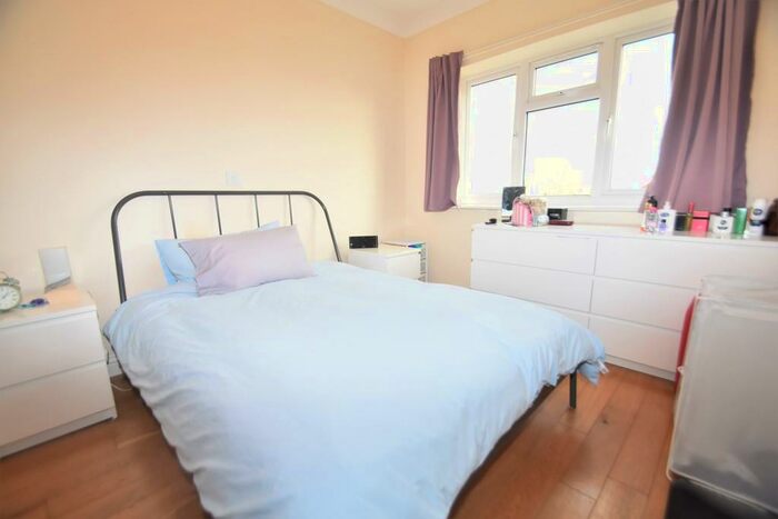 1 Bedroom Apartment To Rent In Harrison Road, Swaythling, SO17