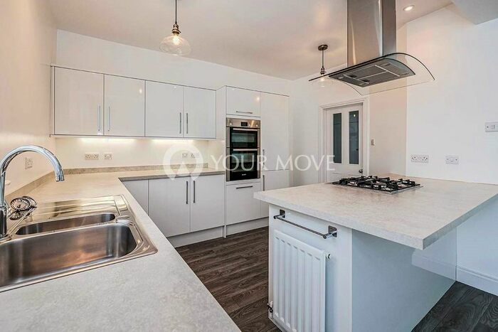 3 Bedroom Terraced House To Rent In Dover Road, Portsmouth, Hampshire, PO3