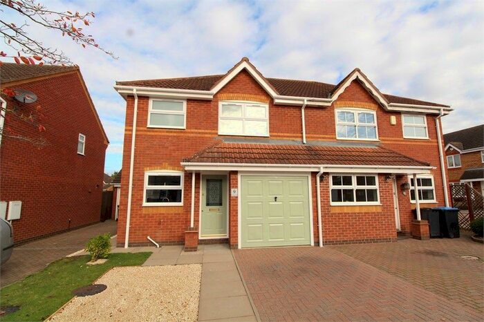 3 Bedroom Semi-Detached House To Rent In Jasmine Close, Lutterworth, LE17
