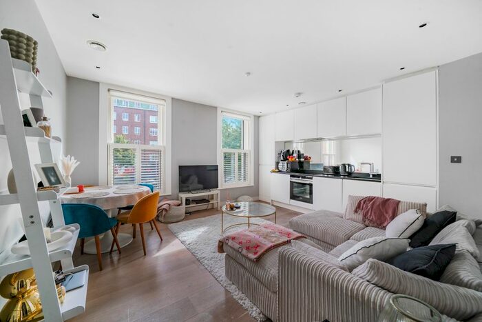 1 Bedroom Flat To Rent In Old Brompton Road, London, SW5