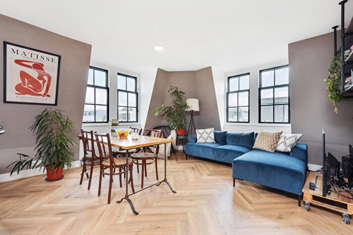 2 Bedroom Apartment For Sale In Rivington Street, EC2A