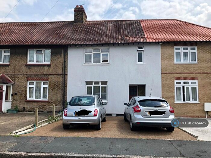 4 Bedroom Terraced House To Rent In Keeling Road, London, SE9