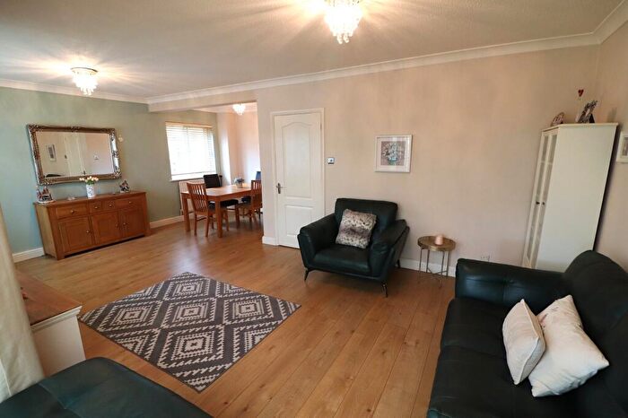 4 Bedroom Detached House For Sale In Tudor Close, Old Town, Stevenage, Hertfordshire, SG1