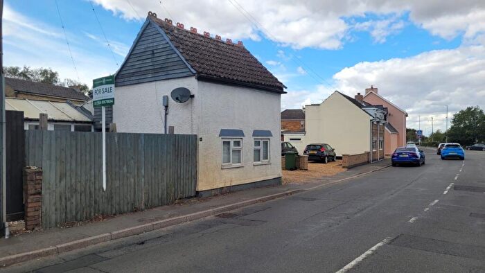 1 Bedroom Detached House For Sale In Bridge Street, Chatteris, PE16