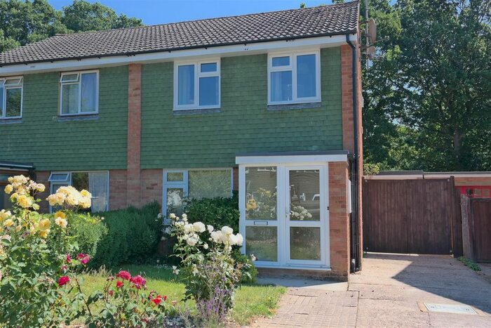 3 Bedroom Semi-Detached House To Rent In Cranleigh Mead, Cranleigh, GU6