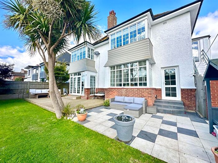 5 Bedroom Detached House For Sale In Terminus Road, Bexhill-On-Sea, TN39