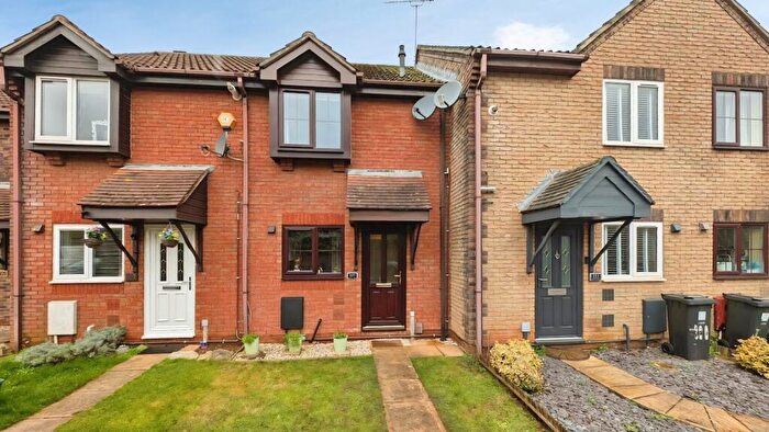 2 Bedroom Terraced House For Sale In Long Croft, Yate, Bristol, BS37