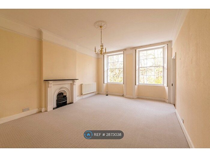 1 Bedroom Flat To Rent In Caledonia Place, Clifton, Bristol, BS8