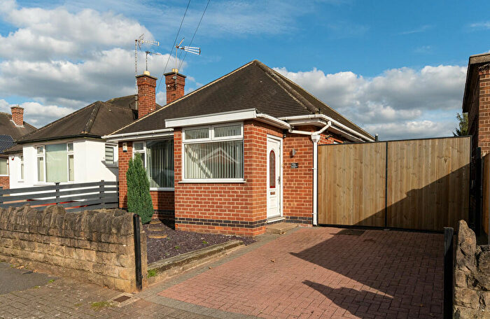 2 Bedroom Detached Bungalow For Sale In Trentham Drive, Nottingham, NG8