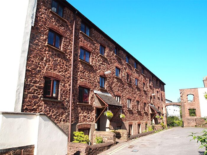 2 Bedroom Flat For Sale In Hauling Way, Wiveliscombe, Taunton, Somerset, TA4