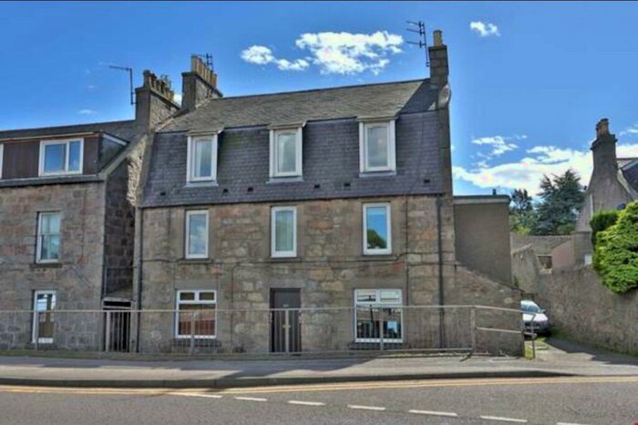 2 Bedroom Flat To Rent In Auchmill Road, Bucksburn, Aberdeen, AB21