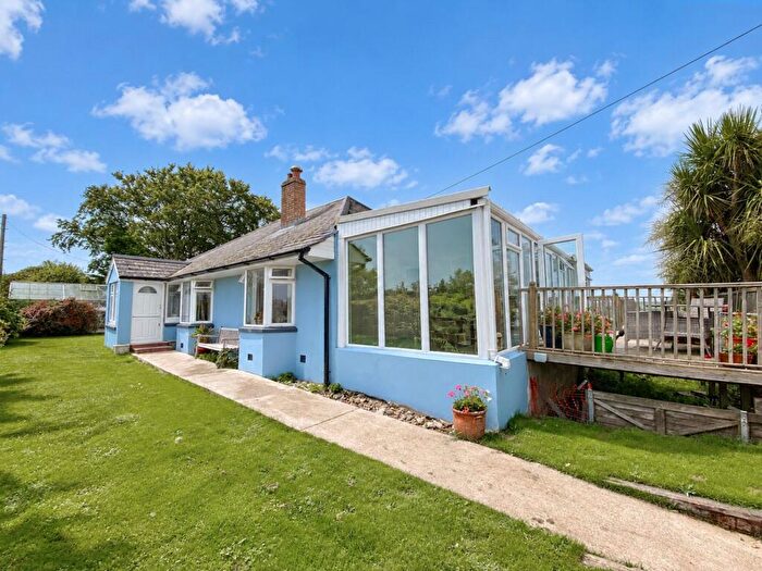 4 Bedroom Bungalow For Sale In Canworthy Water, Launceston, Cornwall, PL15