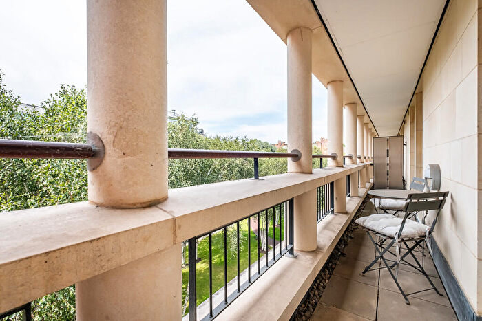 1 Bedroom Flat For Sale In Coleridge Gardens, London, SW10